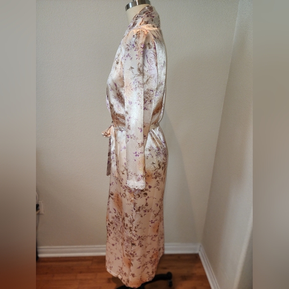 Linea Donatella Sleepwear (Robe) Size S/M - Picture 3 of 9